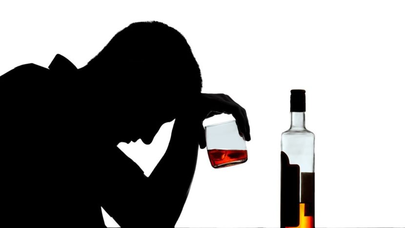 Можно ли пить алкоголь при геморрое: влияние алкоголя на геморрой